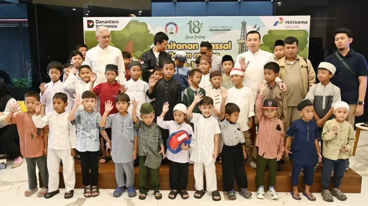Khitanan Massal Warnai Perayaan 18 Tahun Pertamina Drilling