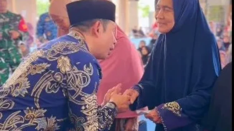 Pemkot Bengkulu dan Baznas Berbagi Kebahagiaan untuk 900 Janda