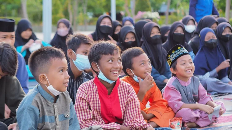 10 Muharram Jadi Sarana  Meningkatkan Kepedulian Terhadap Anak Yatim