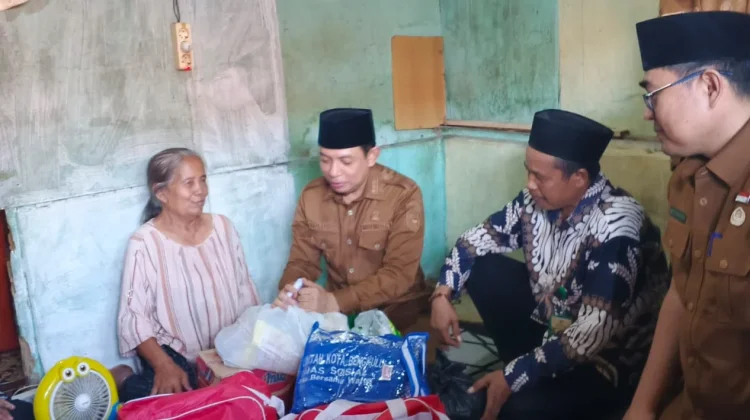 Wali Kota Bengkulu Datangi Rumah Tukiyem dan Sampaikan Permintaan Maaf
