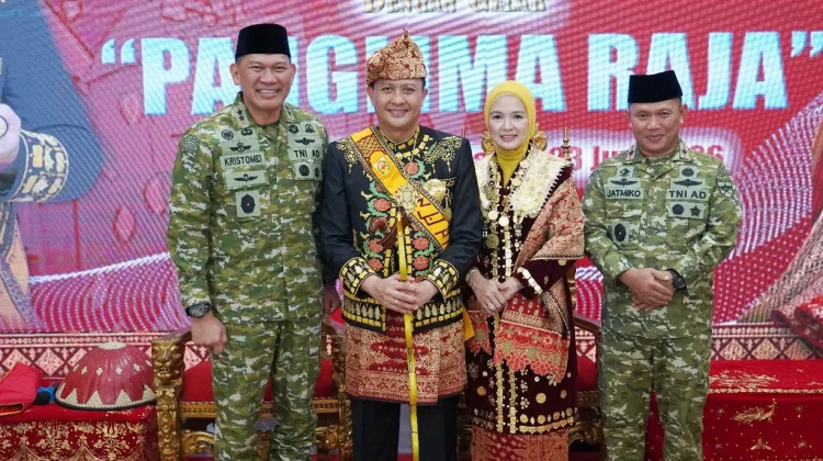Pangdam XXI RI Apresiasi Gelar Adat Panglima Raja Kopassus