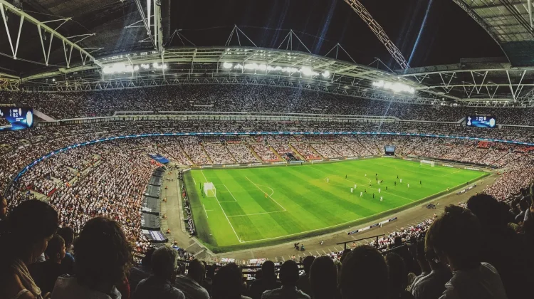 Mengatur Waktu Menonton Piala Dunia tanpa Mengganggu Produktivitas