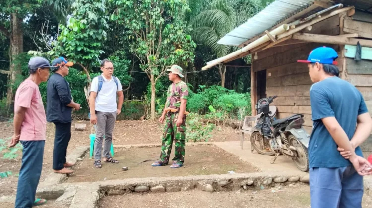 Pastikan Tepat Sasaran, Danramil 408-5 Manna Tinjau Langsung Lokasi RLTH