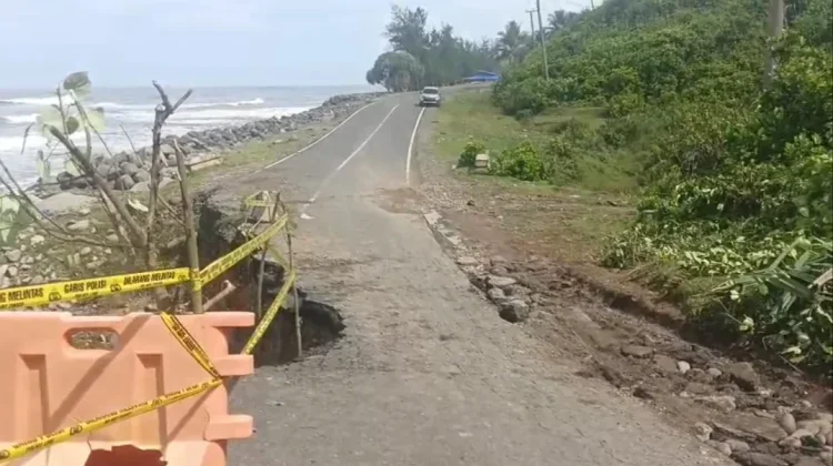 Bengkulu Utara Kehilangan 351 Hektare Daratan Pesisir