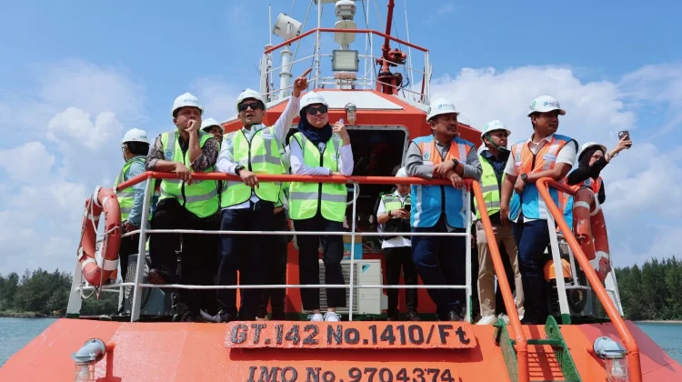 Kemensetneg Pantau Implementasi Inpres Nomor 12 di Pelabuhan Pulau Baai Bengkulu