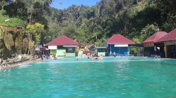 Libur Sekolah, Wisata Suban Air Panas Rejang Lebong Tetap Jadi Magnet