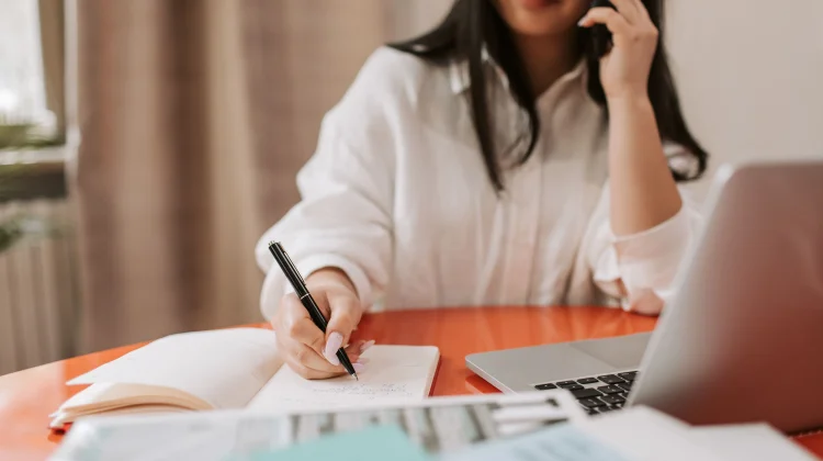 Multitasking atau Monotasking? Kenali Kelebihan dan Kekurangan Keduanya