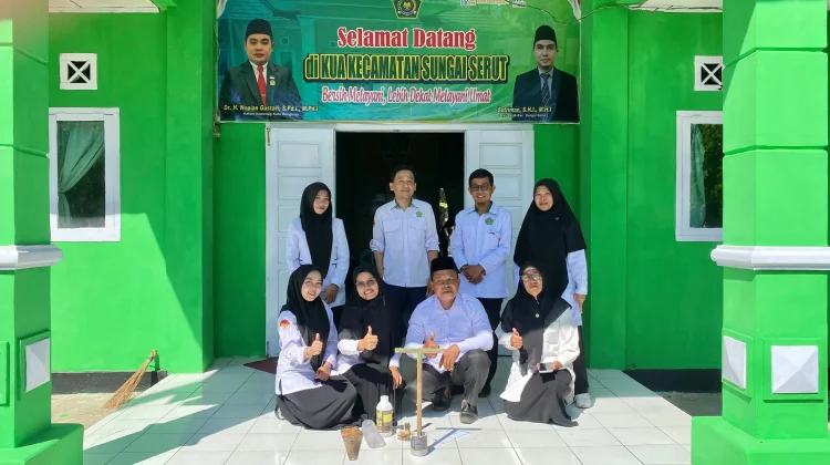 KUA Sungai Serut  Lakukan  Praktek  Penentuan Arah Kiblat
