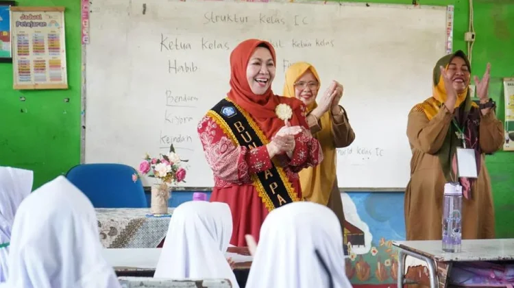 Bunda PAUD Kota Bengkulu Pantau MPLS