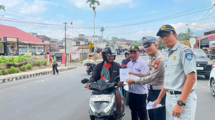 JR Sosialisasikan dan Ajak Masyarakat Curup Manfaatkan Program Pemutihan Pajak