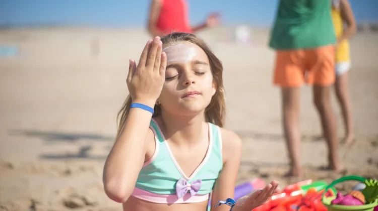 Pentingnya Menggunakan Sunscreen Setiap Hari