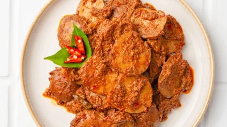 Rendang Jengkol, Kuliner Khas Padang yang  Digemari Pecinta Masakan Nusantara