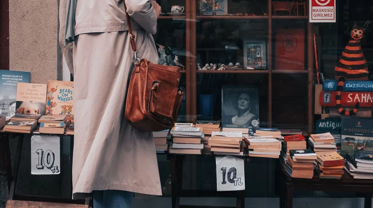 Berburu Buku Jadi Aktivitas Positif untuk Menambah Wawasan