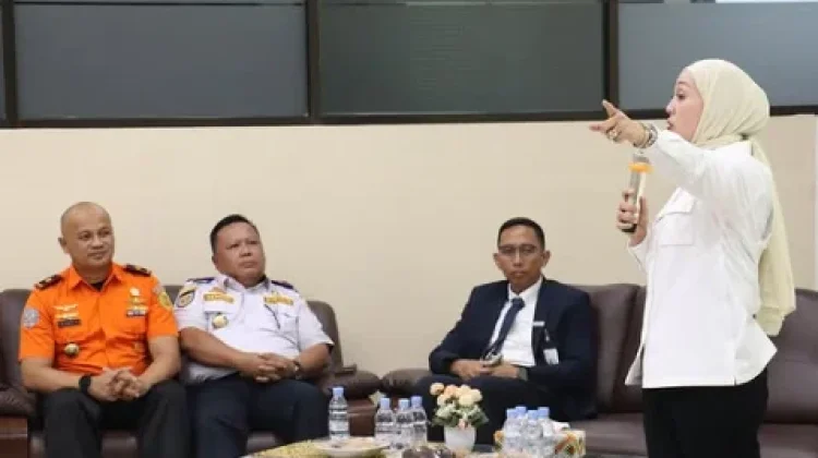 Erna Dorong Percepatan Pengembangan Bandara Fatmawati Soekarno Bengkulu