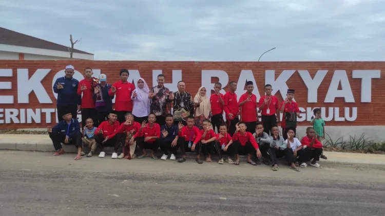 Kemendukbangga/BKKBN Pelopori PIK-R Perdana di Sekolah Rakyat