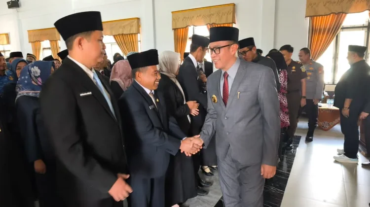 Bupati Kepahiang Lantik 88 Pejabat Administrasi, Ini Daftarnya