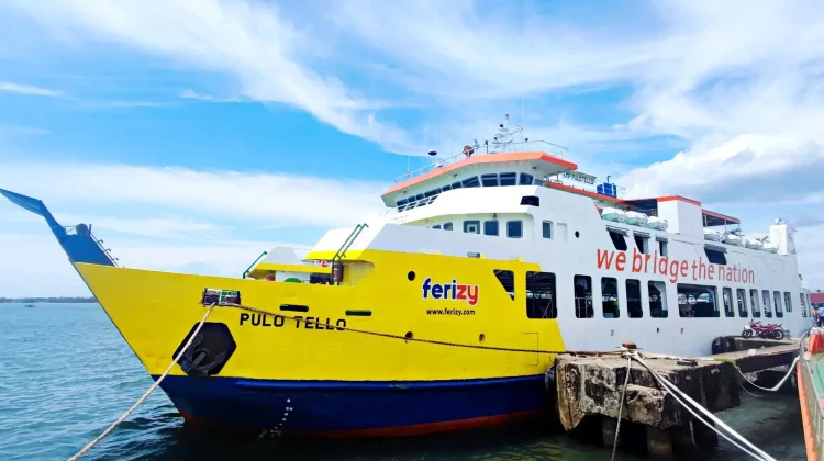 Galombang Tinggi, Transportasi Laut menuju Pulau Terluar Enggano Terhenti
