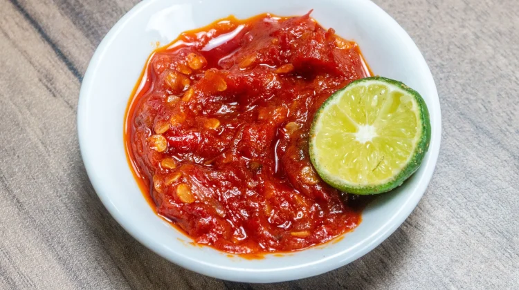 Sambal Terasi Bakar Tetap Menjadi Pelengkap Favorit Hidangan Nusantara