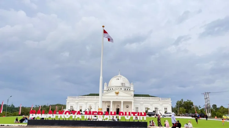 Gedung Merah Putih Menjadi Lokasi Destinasi Favorit Warga Bengkulu