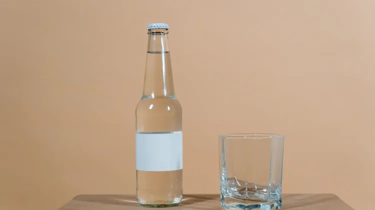 Apakah Air Putih dalam Botol Memiliki Masa Kedaluwarsa