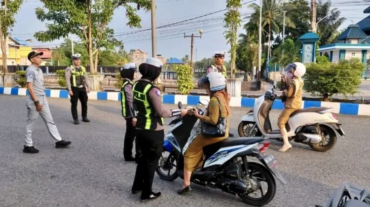 Kesadaran Masyarakat Bengkulu Selatan untuk Melunasi Pajak Kendaraan Meningkat