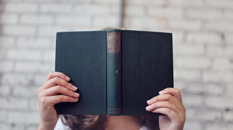 Manfaat Membaca Buku bagi Kesehatan Fisik dan Psikologis