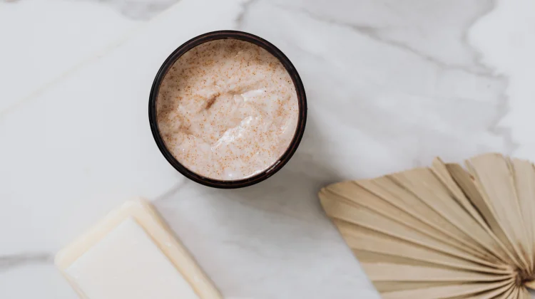 Berapa Kali Seminggu Disarankan Menggunakan Body Scrub?