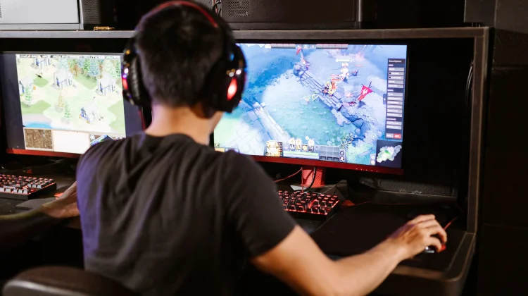 Monitor 144Hz atau 240Hz, Benarkah Mata Bisa Merasakan Bedanya?