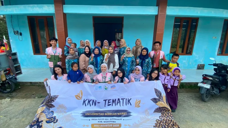 Tingkatkan Nilai Ekonomi Desa KKN UNS 275 Pelatihan Diversifikasi Olahan Salak