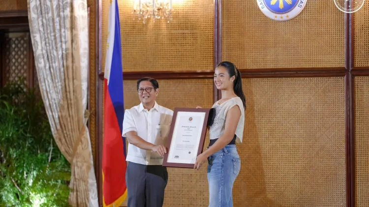 Alexandra Eala Cetak Sejarah, Jadi Petenis Asia Tenggara Pertama Juara WTA 500