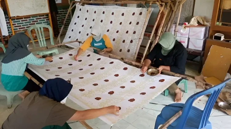 Kampung Batik Panca Mukti Jadi Ruang Pelestarian Batik Sungai Lemau