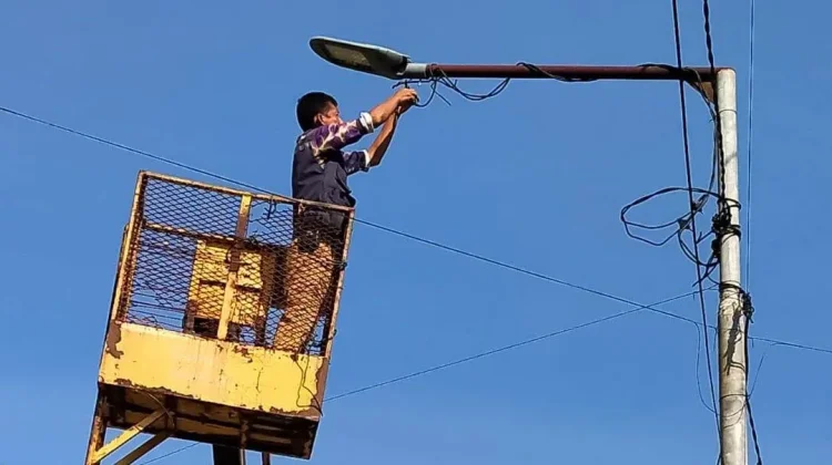 Sebanyak 620 Lampu Jalan di Kota Bengkulu Telah Terpasang