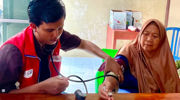 ketika Lentera Kesehatan Menerangi Kampung Bahari