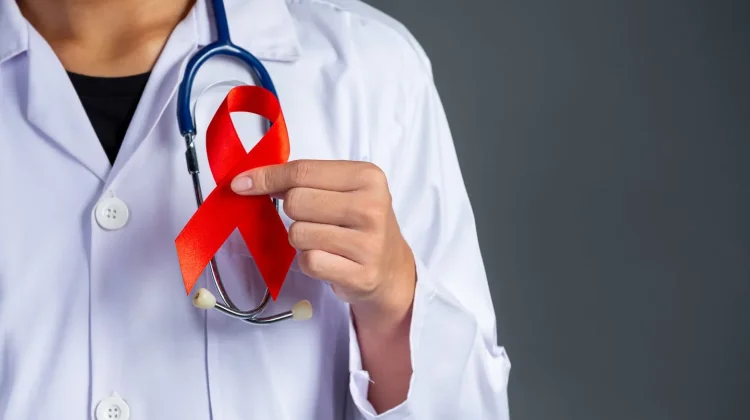 Kenali HIV/AIDS: Penularan, Gejala, dan Pencegahannya
