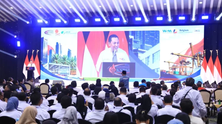 Kapolri: Buruh Indonesia Harus Siap Hadapi Perubahan dan Perkuat Daya Saing Global