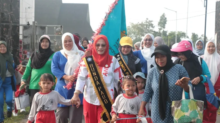Himpaudi Bengkulu Tengah Rayakan Hari Jadi dengan Jalan Santai