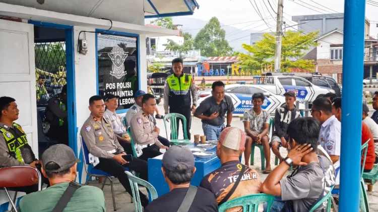 Satlantas Polres Lebong Ajak Pengemudi Bentor dan Angdes Utamakan Keselamatan