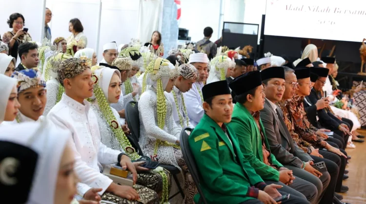 Kemenag Fasilitasi Nikah Bersama 77 Pasangan WNI di Taiwan