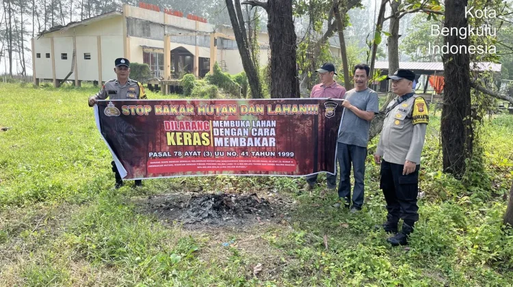 Cegah Karhutla, Polisi Gencar Pasang Spanduk Peringatan