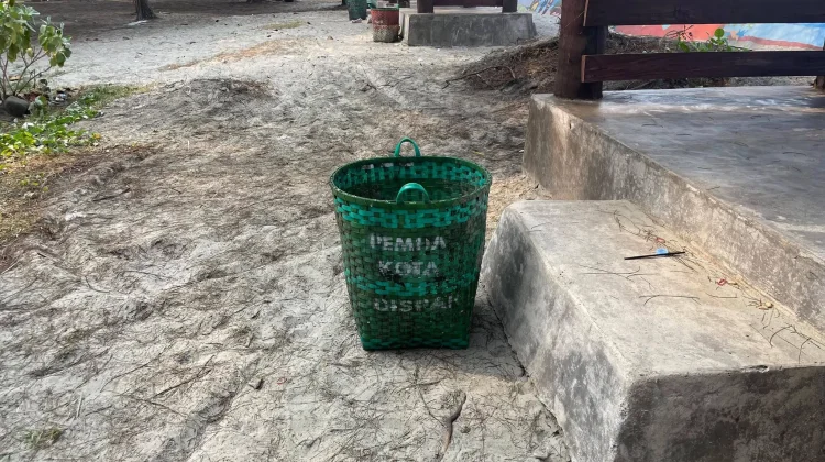 Kesadaran Jaga Kebersihan Pantai Panjang Masih Kurang