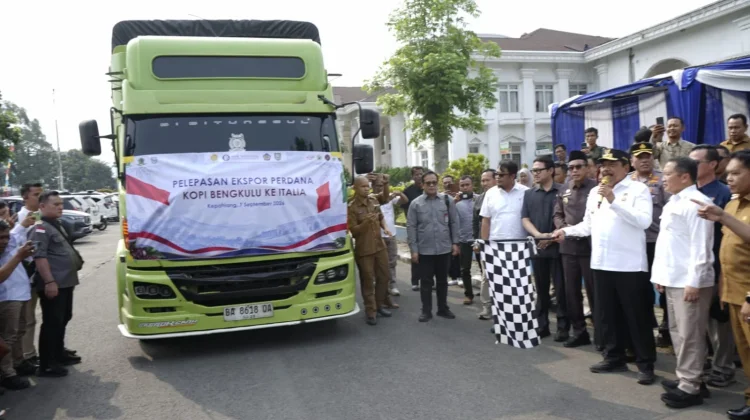 Pemerintah Bengkulu Lepas Ekspor Perdana 19,2 Ton Kopi Robusta ke Italia