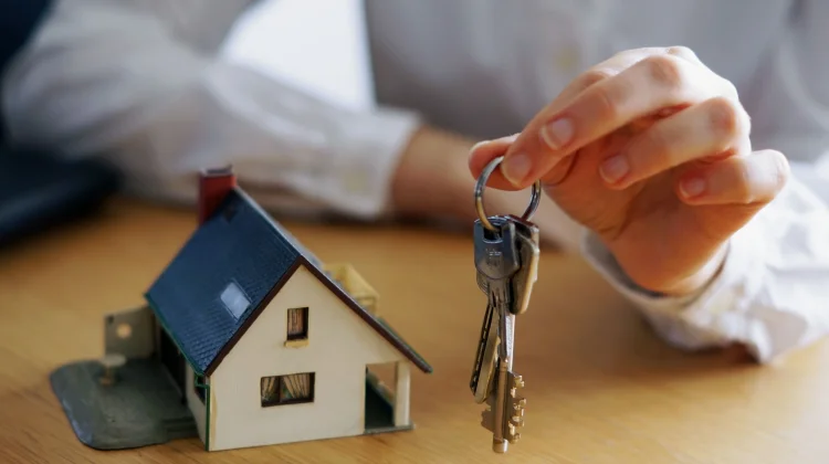 Tips Membeli Rumah Pertama bagi Milenial