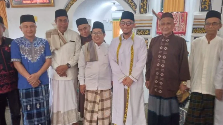 Wamen Haji dan Umrah Kunjungi Masjid Jamik Bengkulu Lihat Nilai Historis