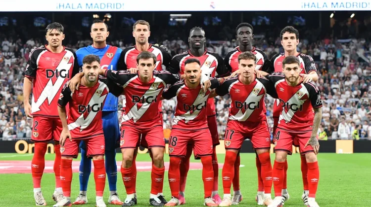 Debut Kiper Timnas Indonesia Emil Audero Diwarnai Kekalahan 4-1 dari Real Madrid