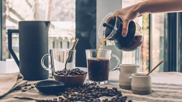 Mengenali Kandungan Kafein dalam Minuman yang Dikonsumsi Setiap Hari