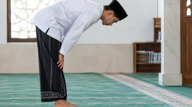 Perbedaan Laki-laki dan Perempuan dalam Sholat
