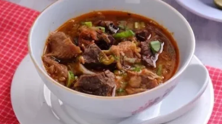 Rahasia Membuat Coto Makassar dengan Kuah Gurih dan Rempah Khas