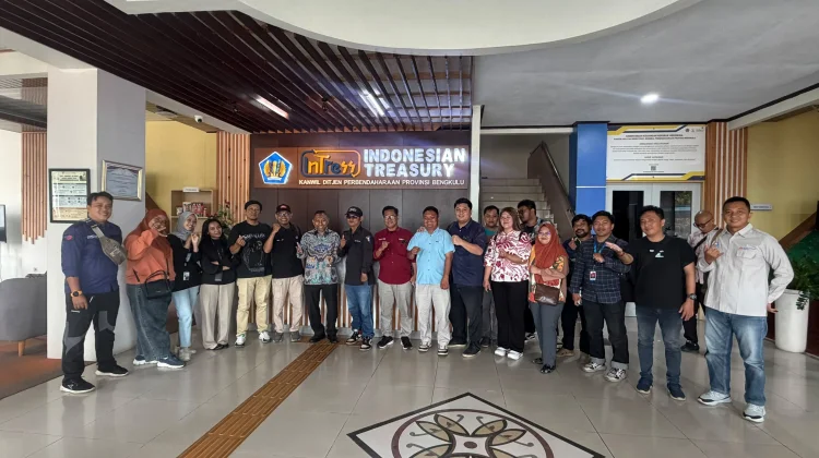 Kakanwil DJPb Bengkulu Zaid Burhan Ibrahim Perkuat Silaturahmi Bersama Wartawan
