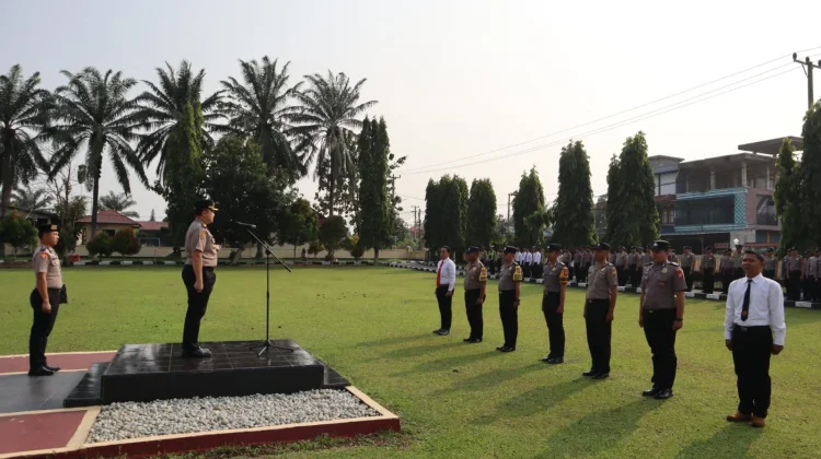 20 Personel Polres Bengkulu Selatan Terima Penghargaan