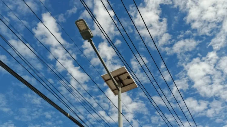 Dishub Realisasikan 993 Lampu Jalan